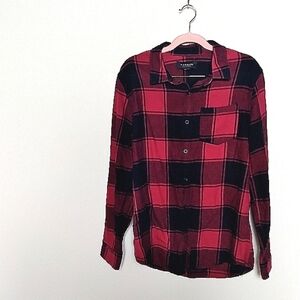 Pacsun Red and Black Buffalo Plaid Button Up Long Sleeve Flannel Shirt Medium